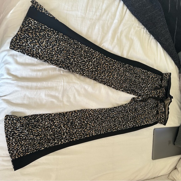 OTD leopard print track pants - Picture 3 of 8